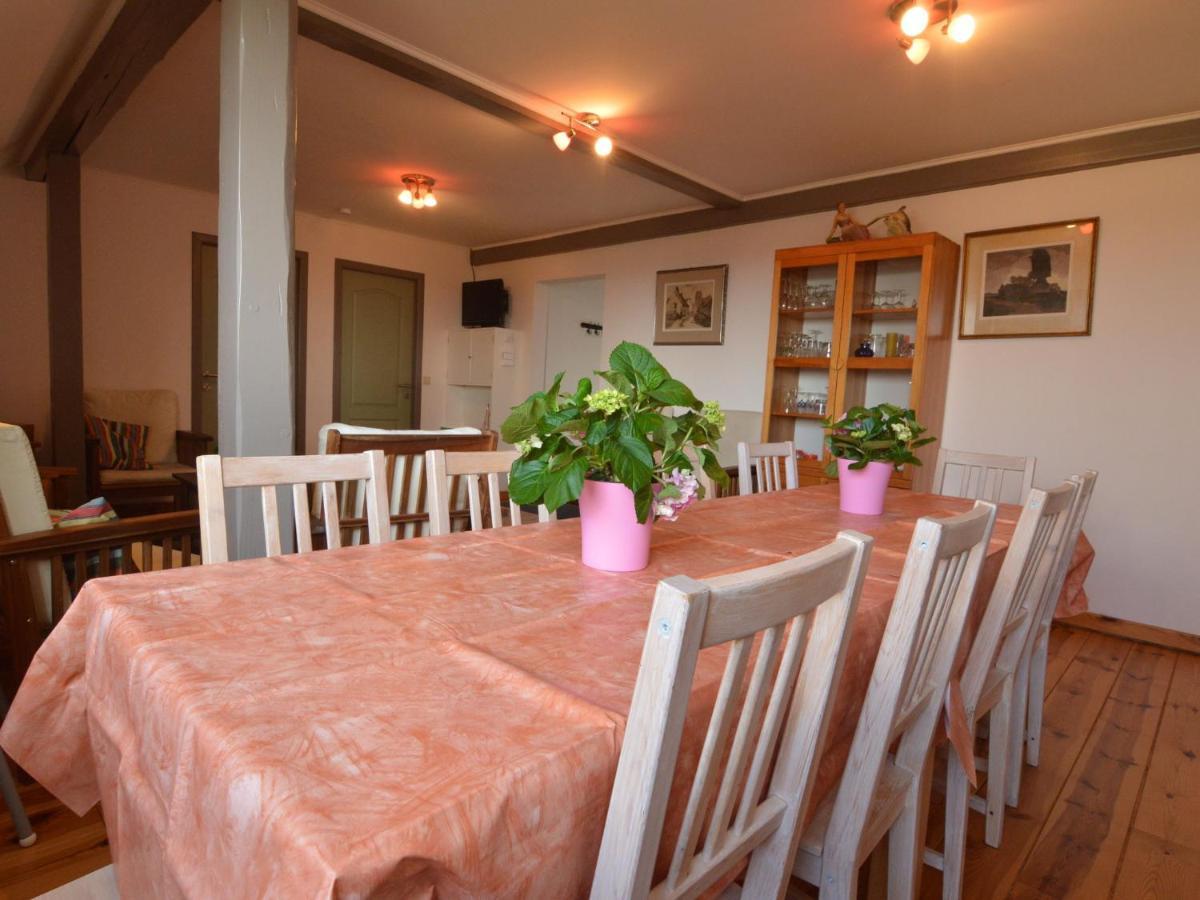Vakantiehuis Beautiful In Heppenbach With Garden Amel